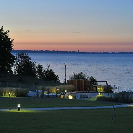 Ahoy Puck Apartament Przy Plazy Z Widokiem Na Morze Exterior photo